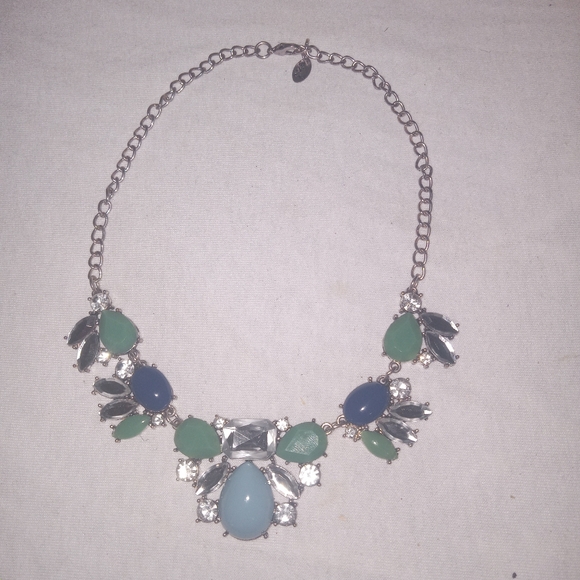 Cute, etc! Statement  Necklace GREEN AND SILVER tone 3 tone Cabochons Petty - Picture 8 of 10